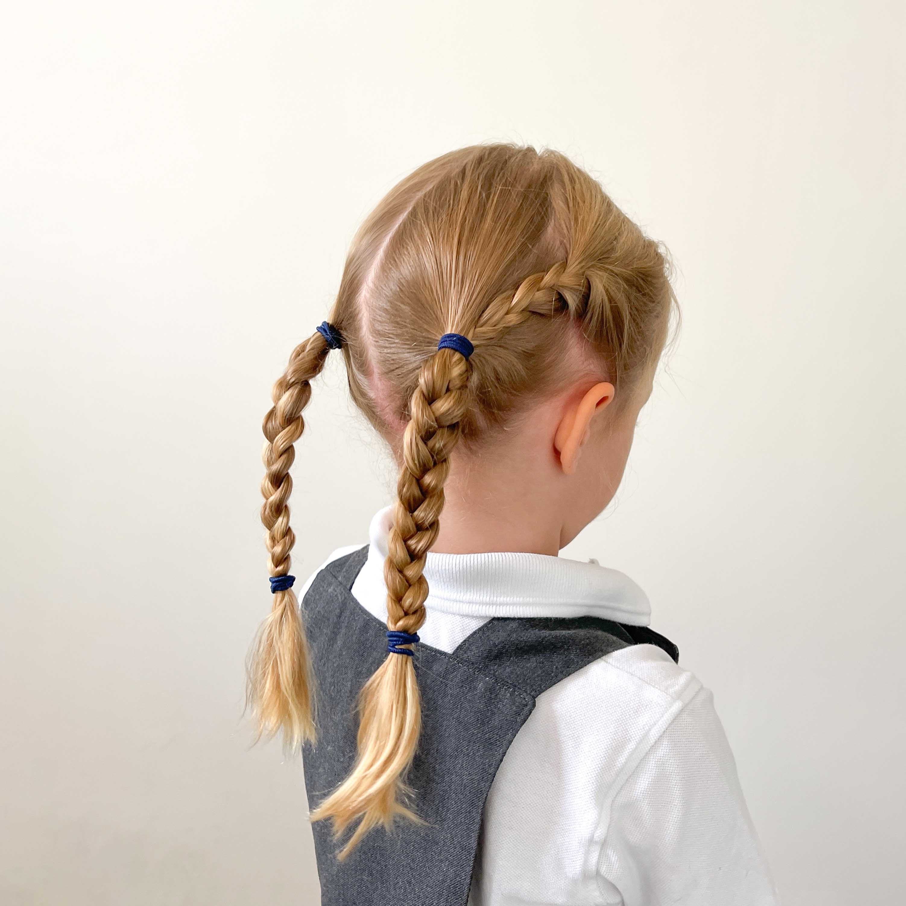 20 x Assorted mini ponies - navy - Image 2