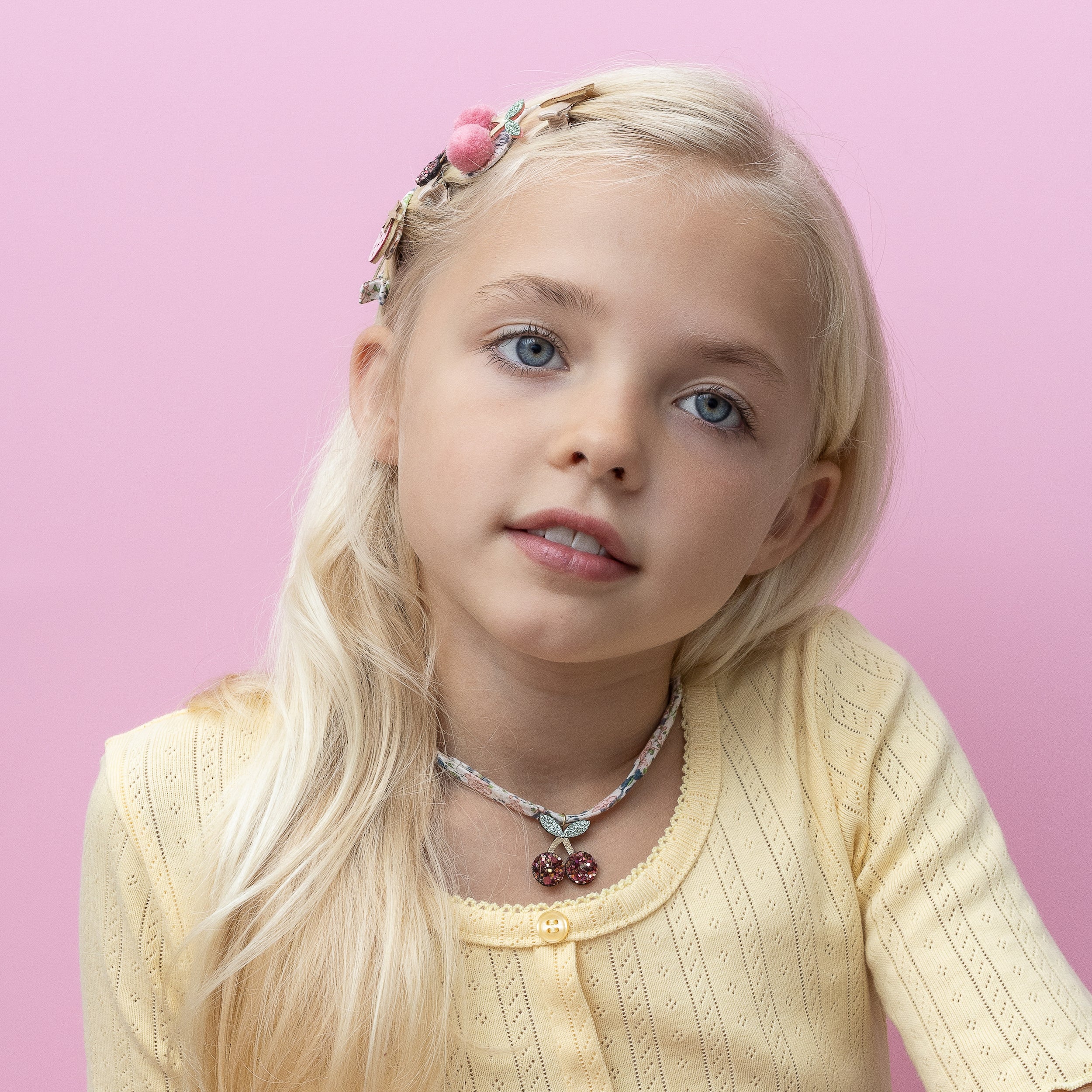 Cherries jewellery set - Image 2