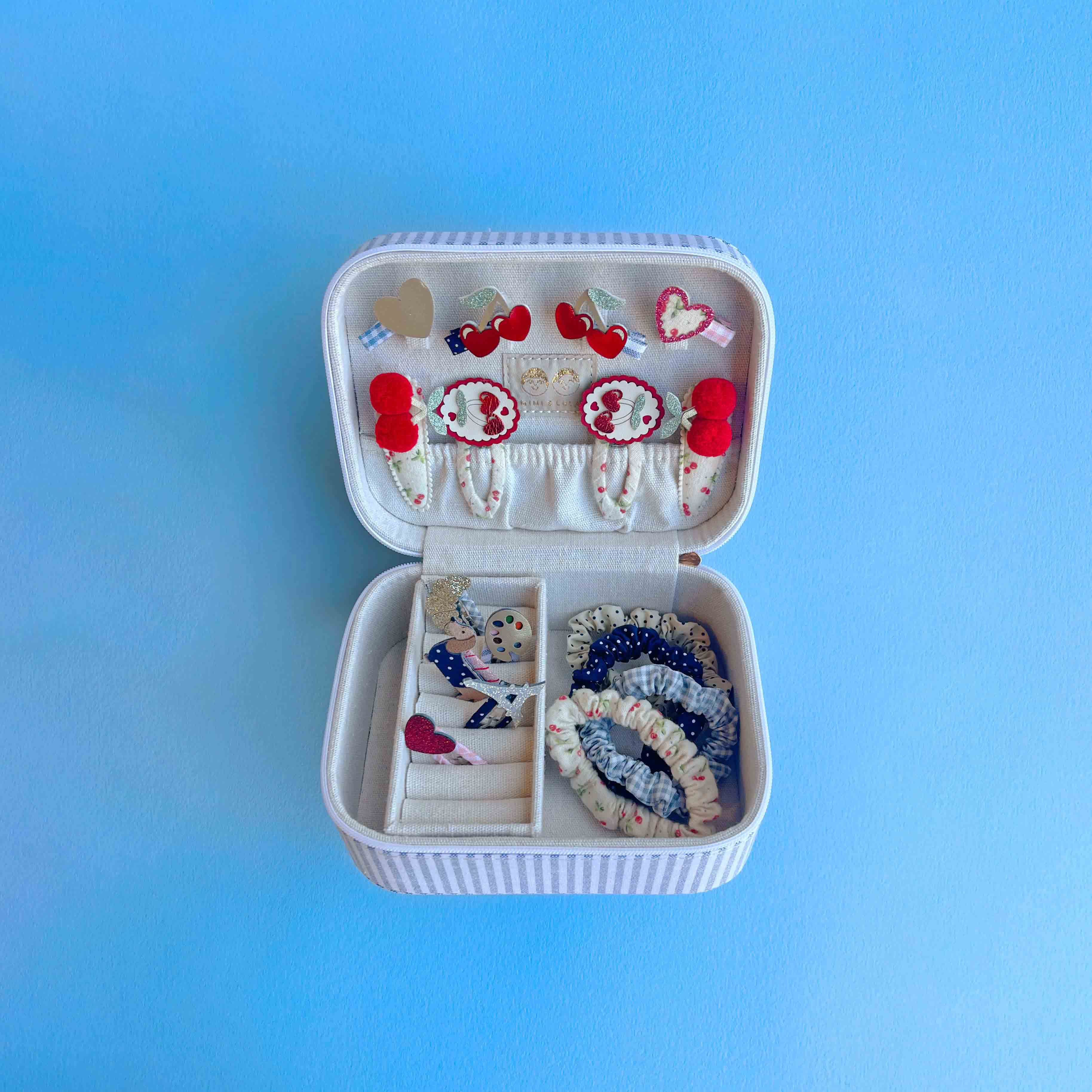 Cherry jewellery box - Image 4