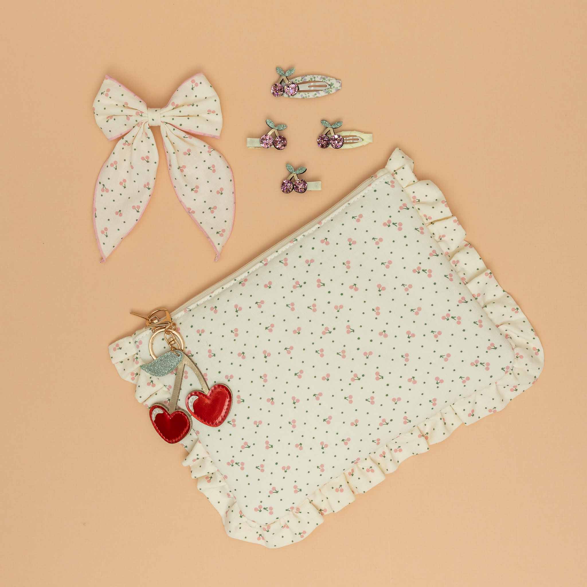 Cherry print pouch - Image 3