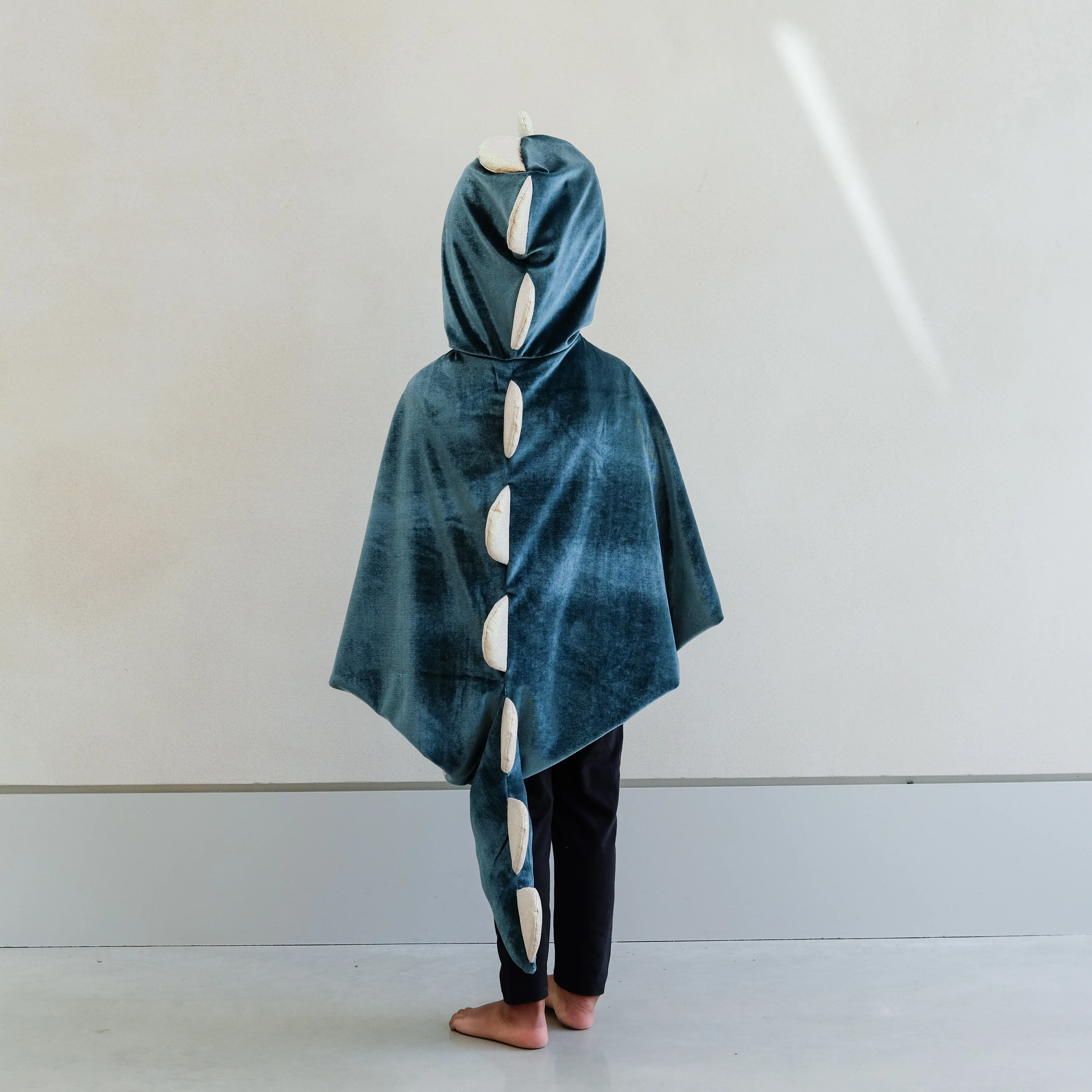 Friendly dino cape - Image 3