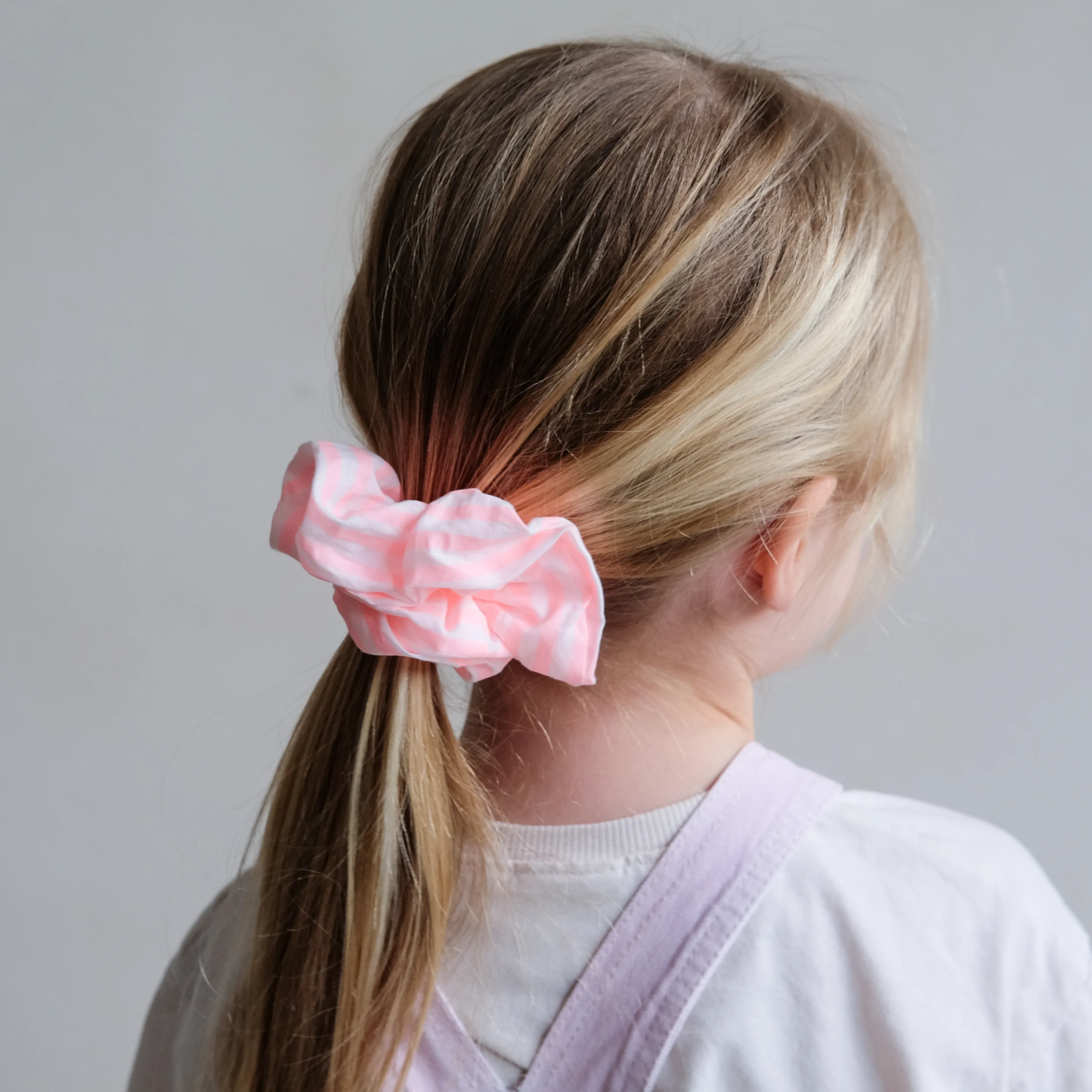 Giant striped scrunchie - Image 3