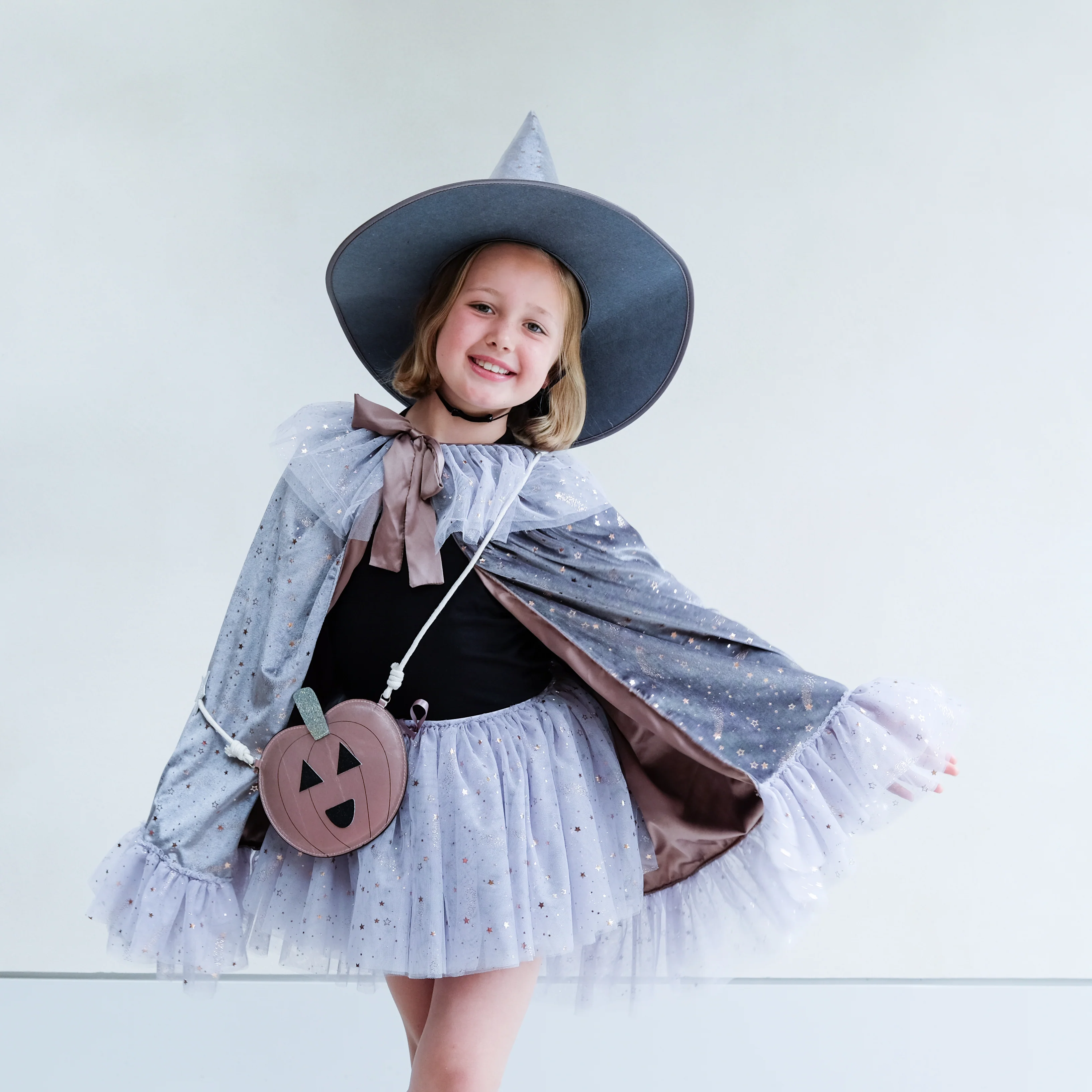 Griselda velvet witch cape - Image 3