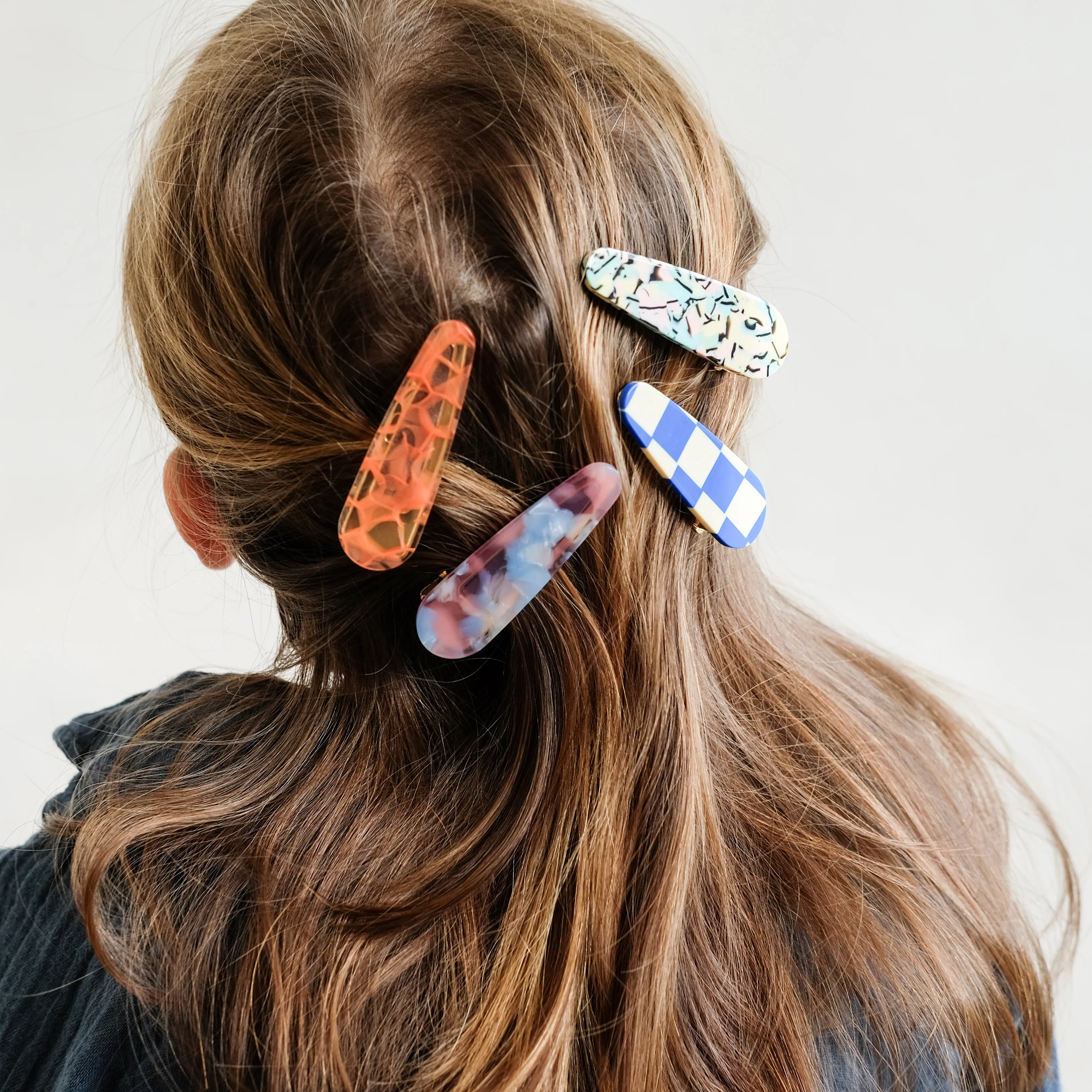 Mixed acetate clips - Image 2