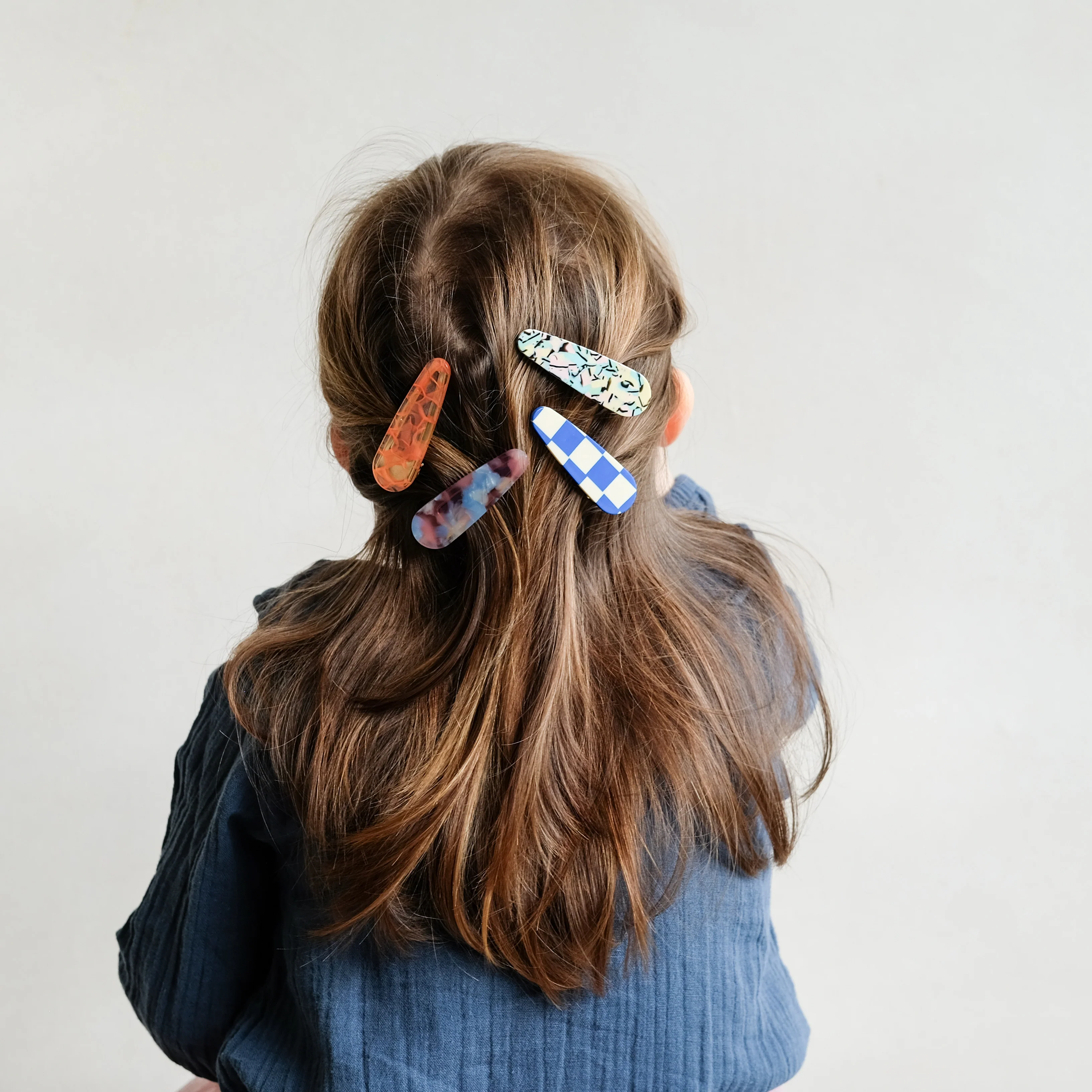 Mixed acetate clips - Image 3