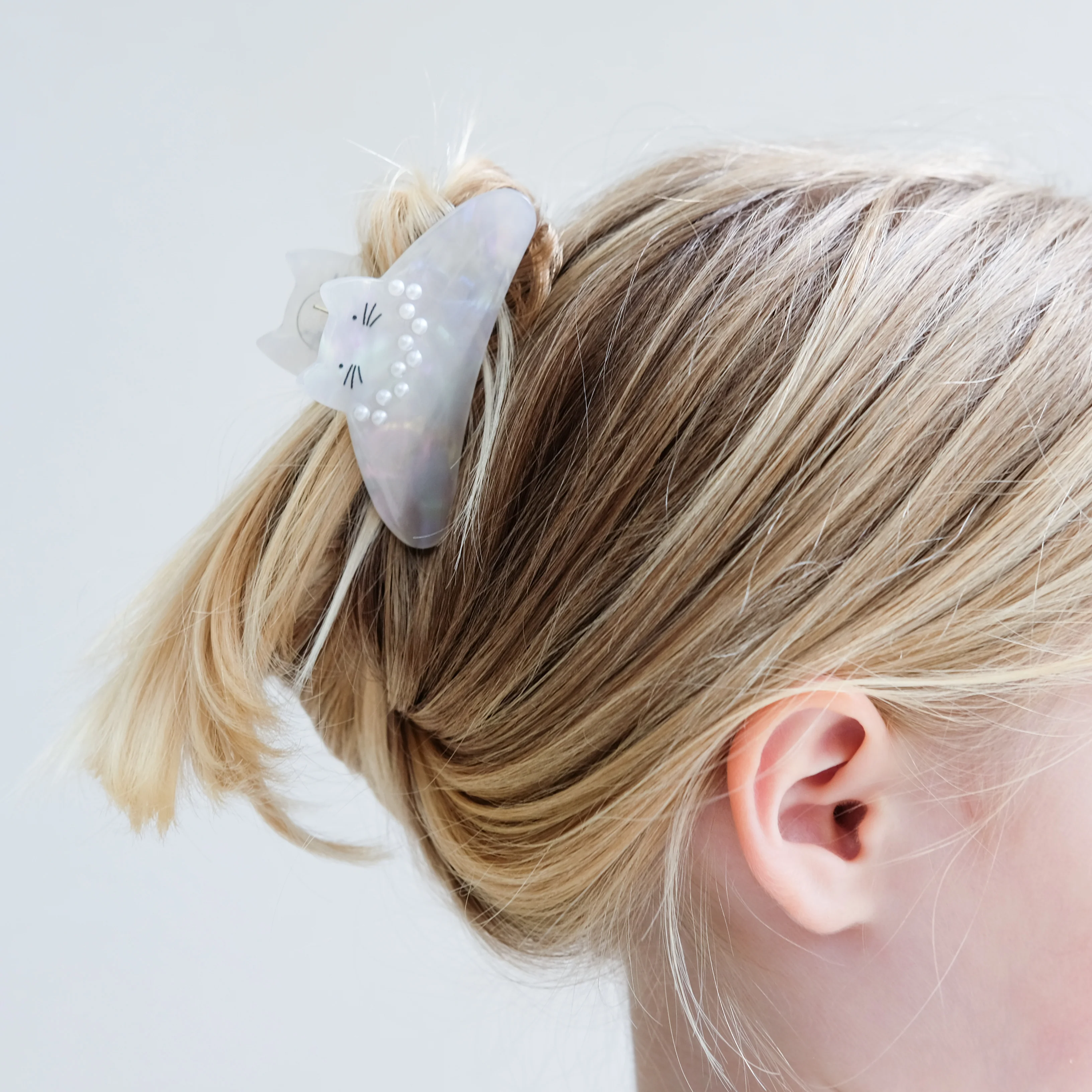 Pearly kitty claw clip - Image 2