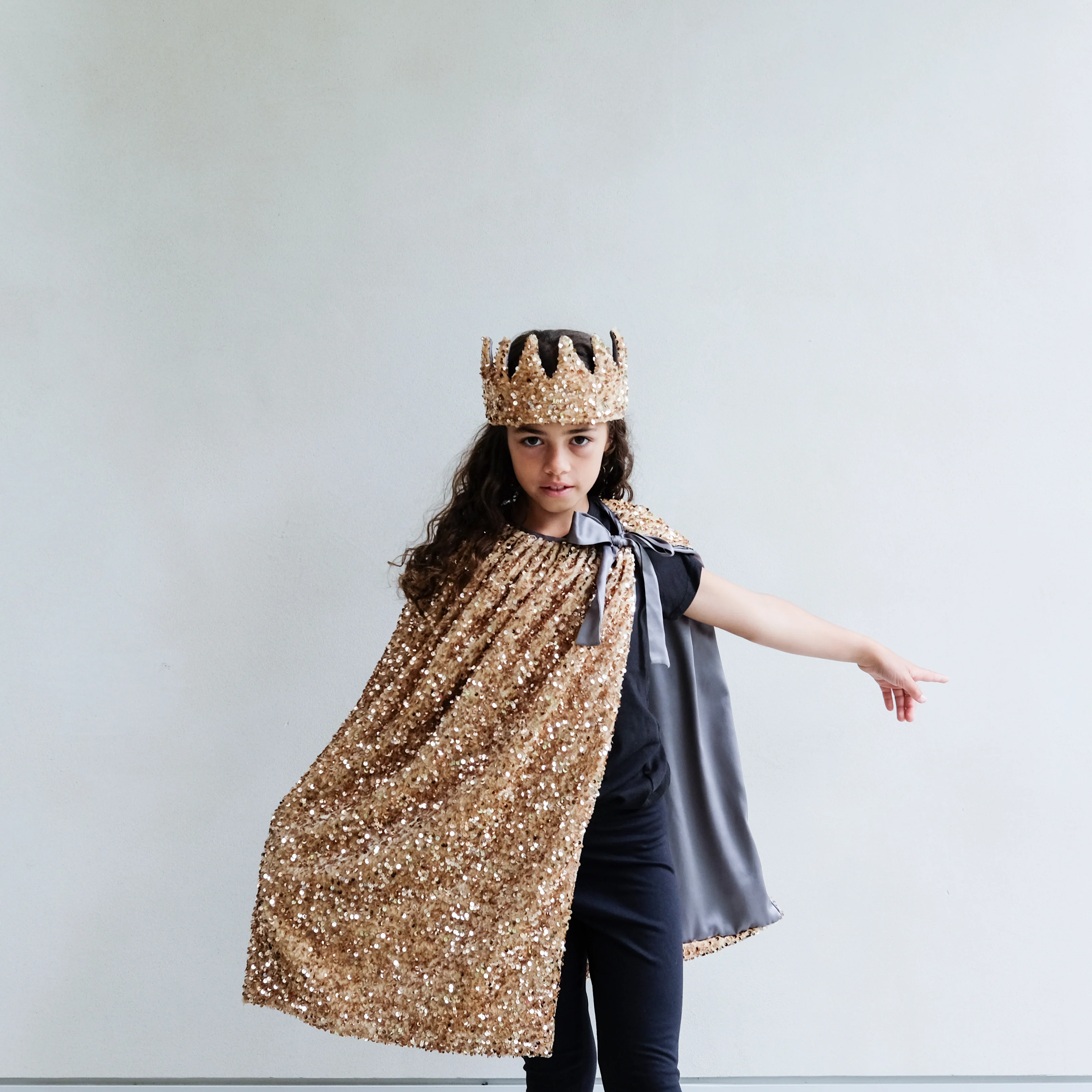 Sequin cape - Image 7