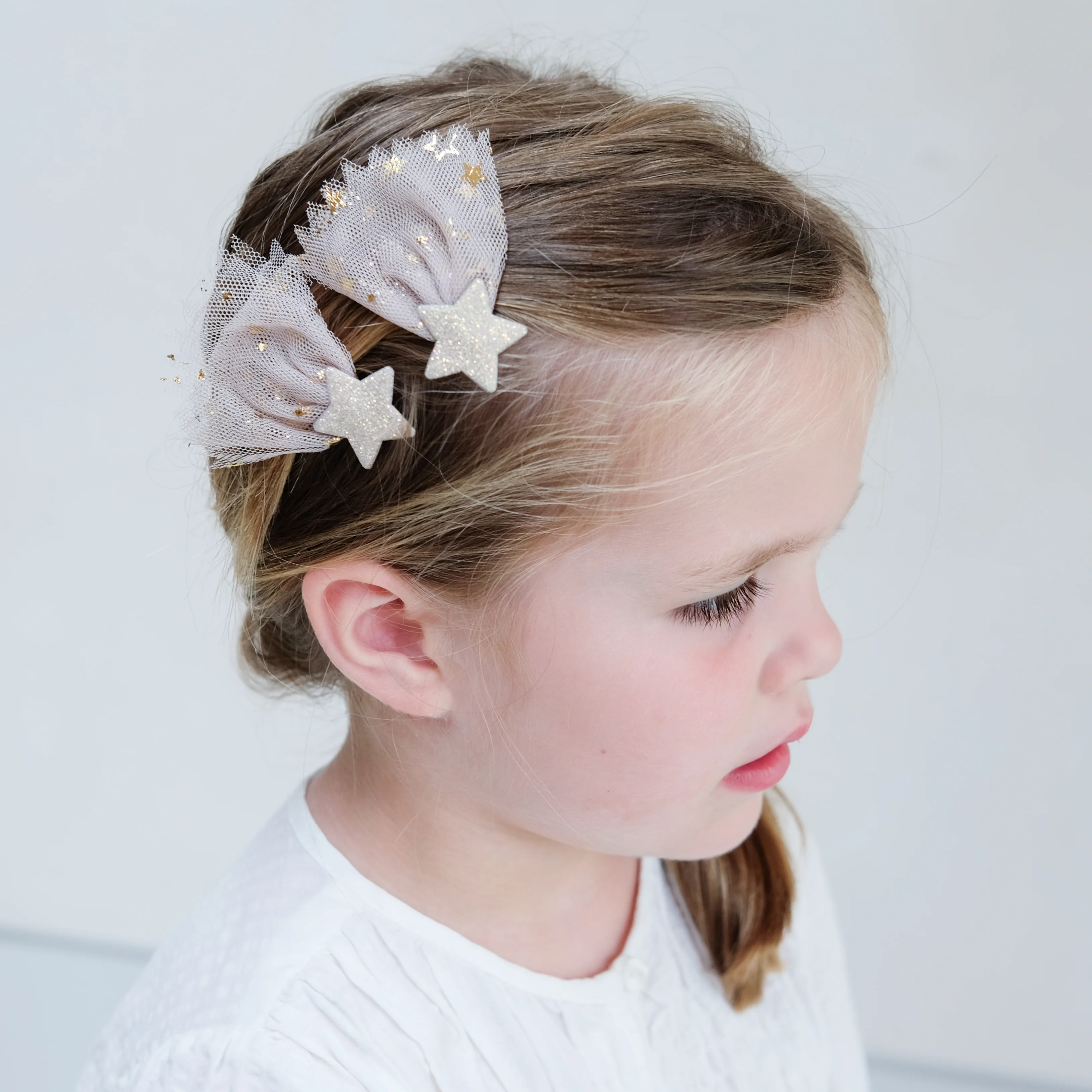 Tulle shooting star clips - Image 2