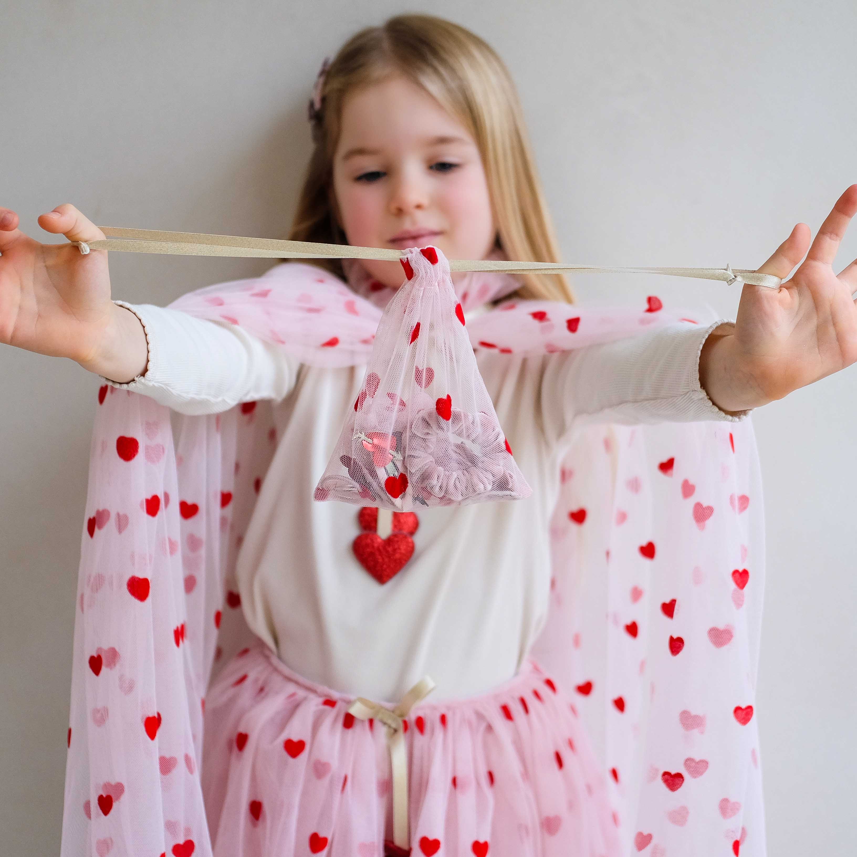 Heart pouch - Image 3